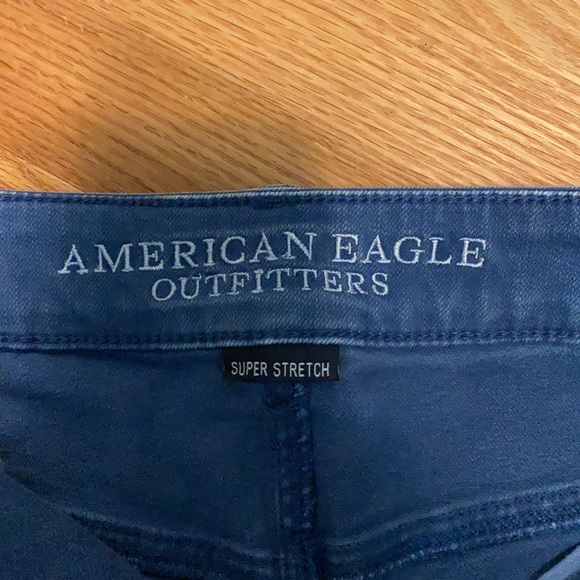American Eagle Outfitters High Waist denim shorts - Picture 3 of 4